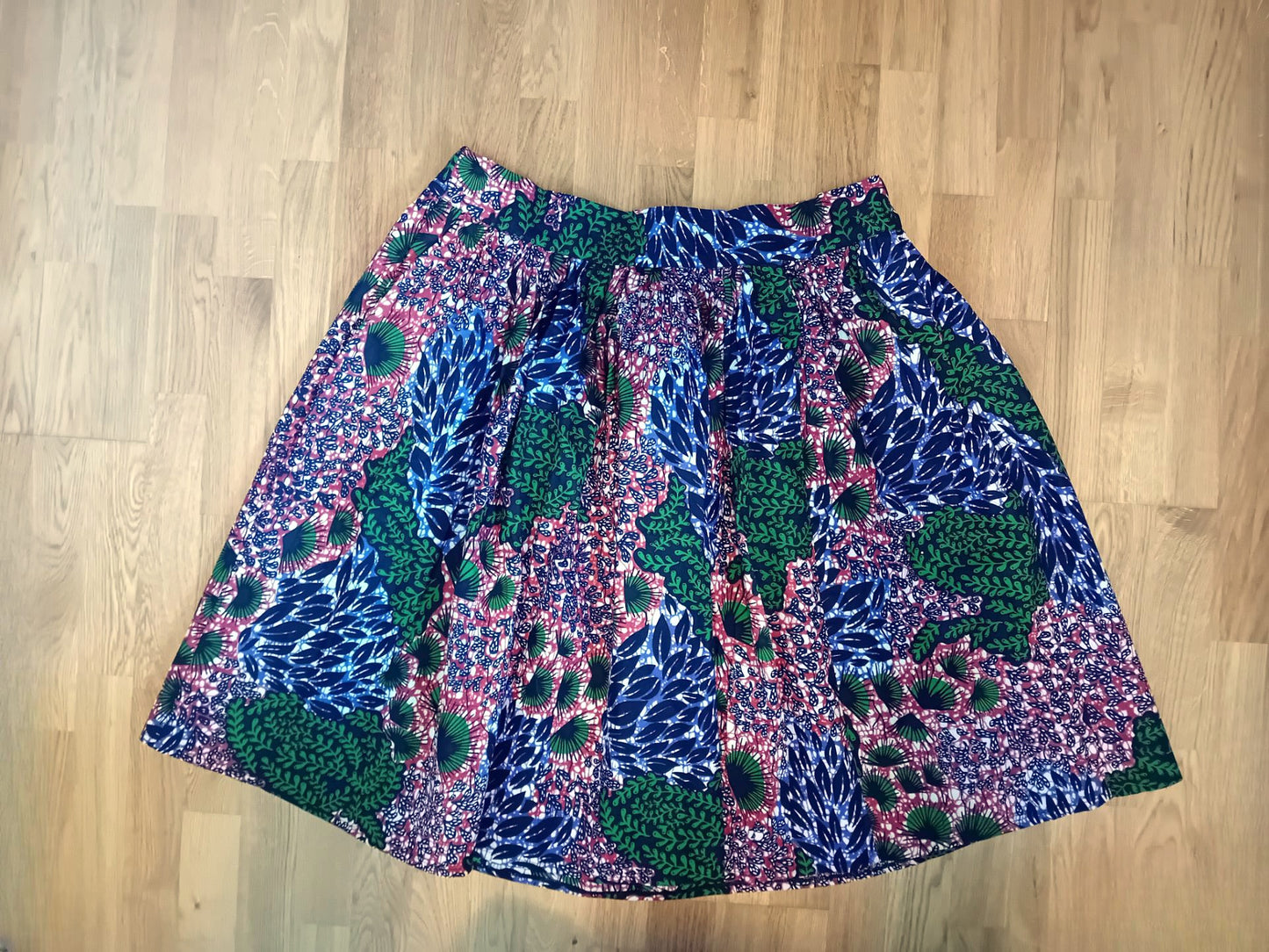 Tunda ''Sweet Thing'' African Fabric Print Midi Skirt – Limited Edition